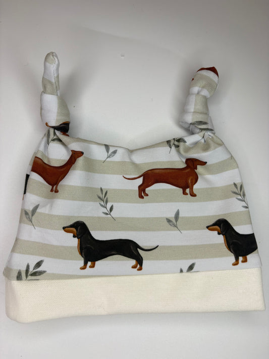 Neutral stripe Dachshund Dog knotted hat