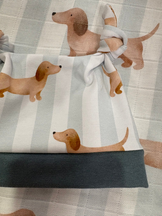 Li'l pup knotted hat
