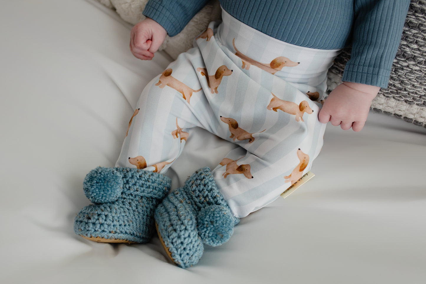 Li'l pup stripped footed leggings
