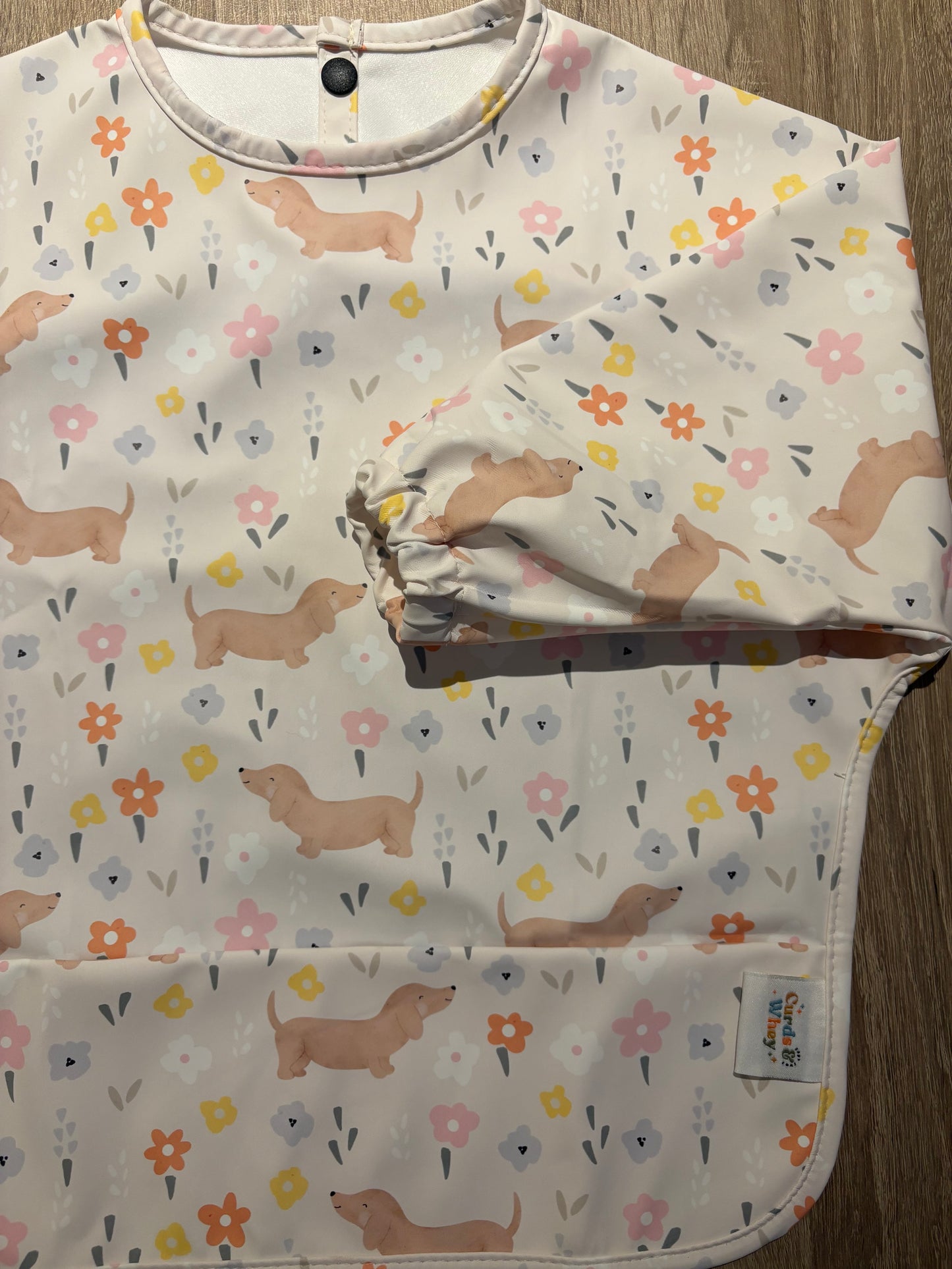 Coverall weaning bib