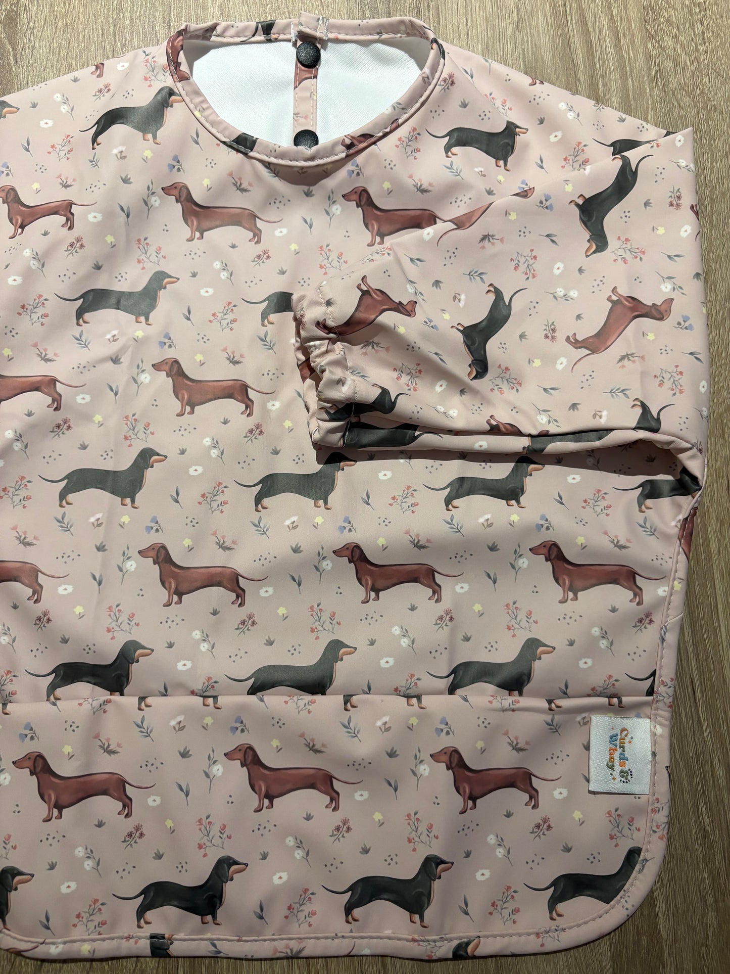 Coverall weaning bib