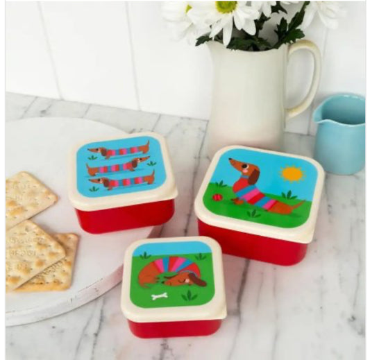 Sausage dog snack boxes